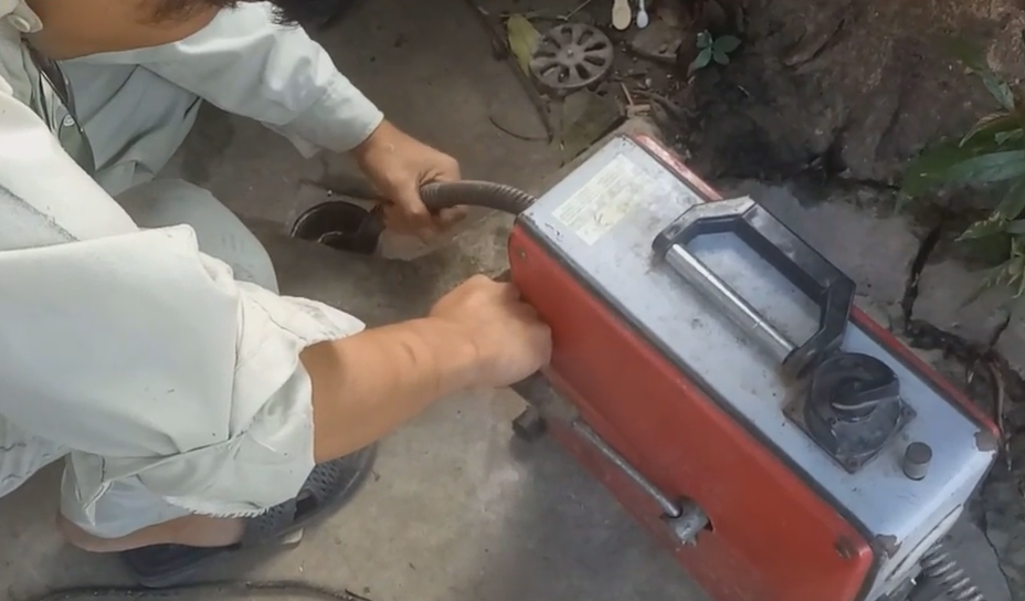 thông tắc cống nghẹt quảng khê
